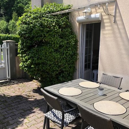 Petite Maison Avec Terrasse Jurancon Exterior photo